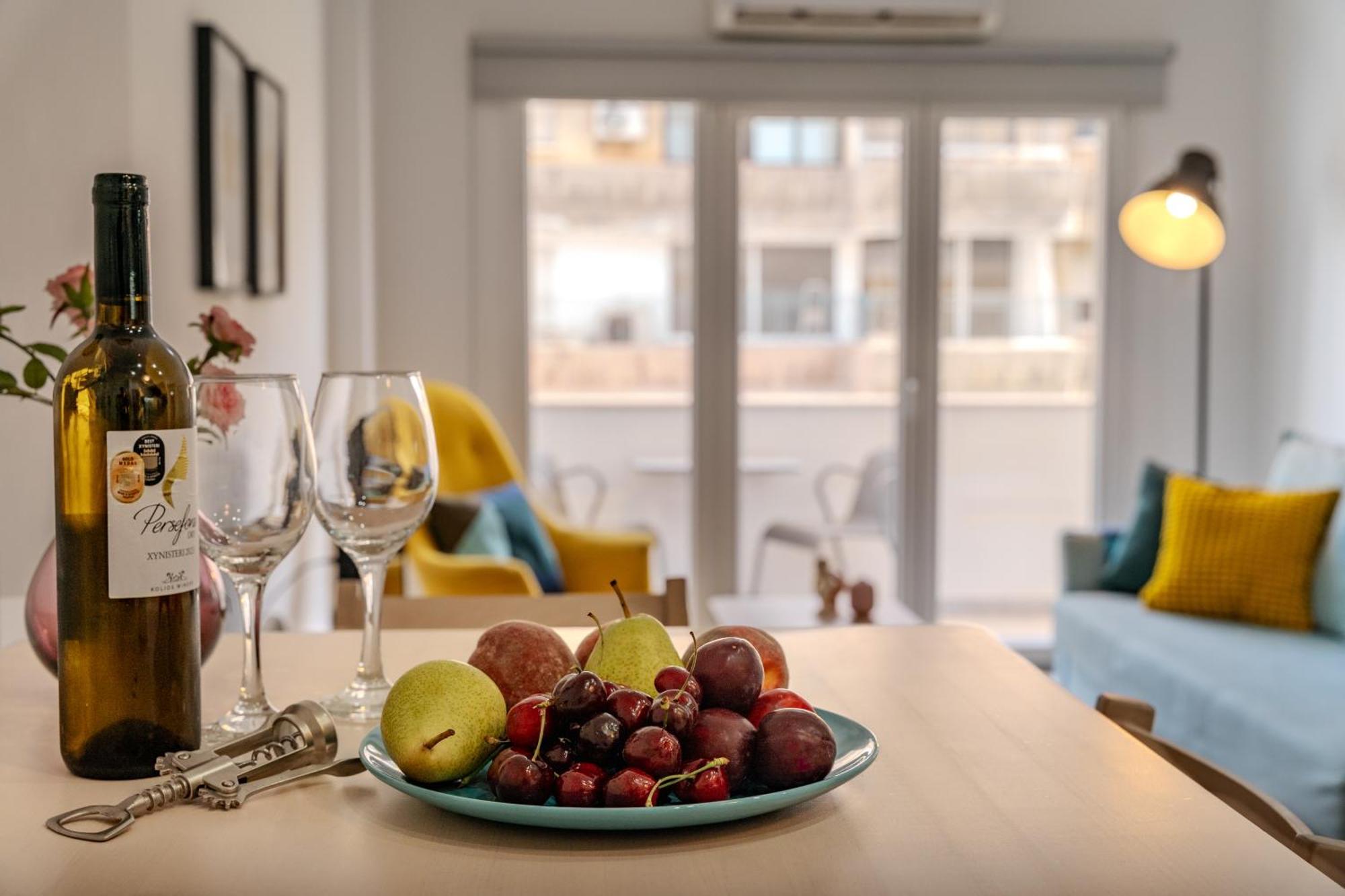 City Rendezvous One Bedroom Flat Larnaca Bagian luar foto